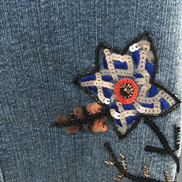 Alice + Olivia Denim Skirt with Sequins and Embroidery Size 4 - Picture 9 of 15